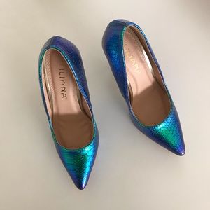 Mermaid First Green Hologram Pointed Pumps